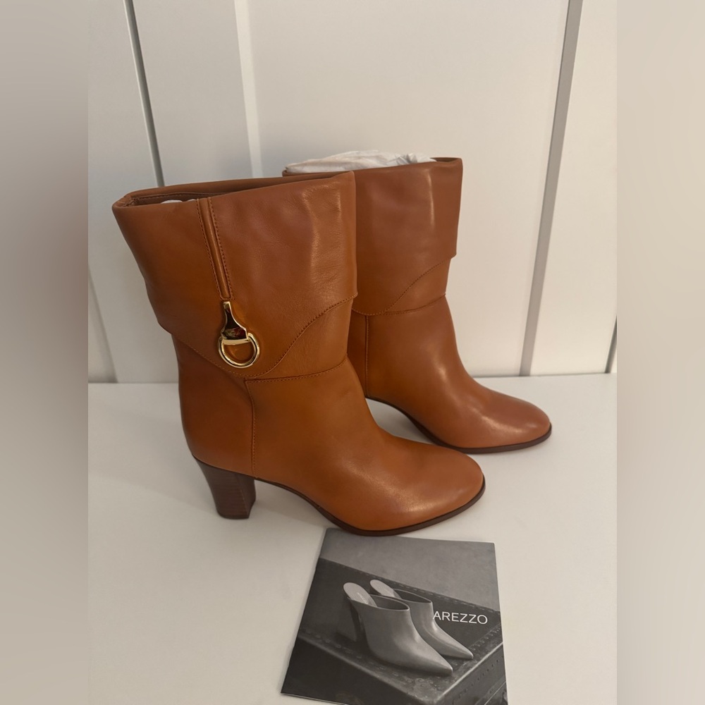 NEW Arezzo Vivian, Size 7, Mid-Block Round Toe Carmel Leather Boots